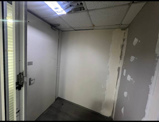 190M² OFFICE TO LET IN UMHLANGA RIDGE